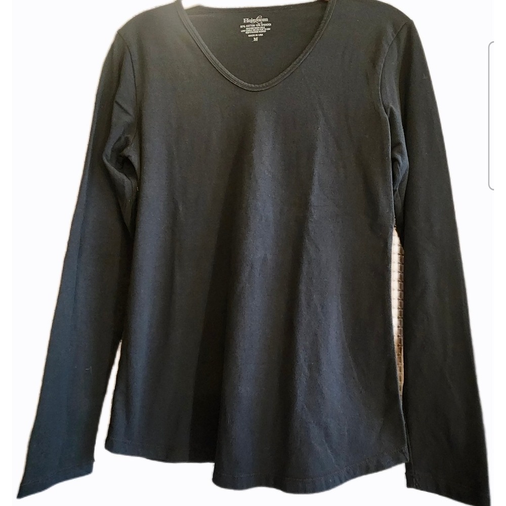 Heirloom Womens Black V-Neck Long Sleeve T-Shirt Cotton Blend Size M Made in USA